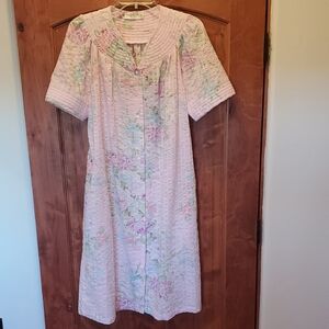 Miss Elaine Pink Floral ROBE L